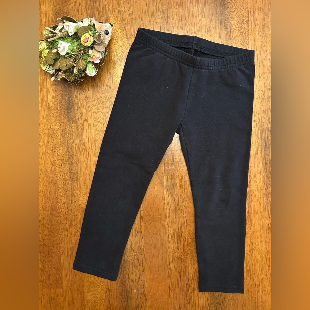 Cold Weather Black Leggings | 4T | Thicker Fabric | Jumping Beans